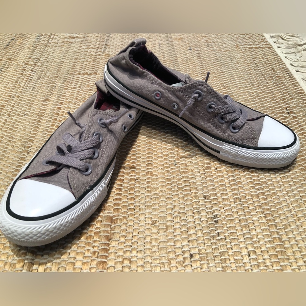 CONVERSE All Star ladies sz 7. Look new elastic at back for fit. - Picture 3 of 6